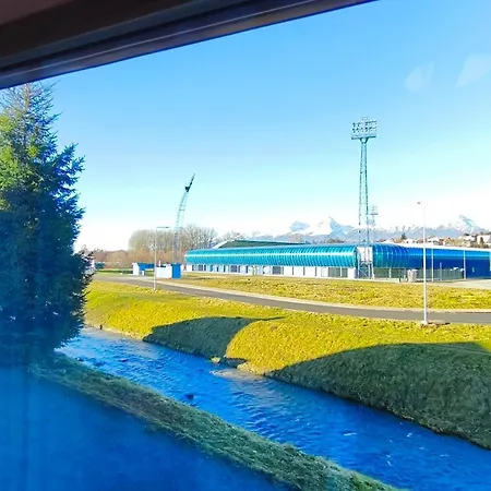 Grizzly House Penzion *