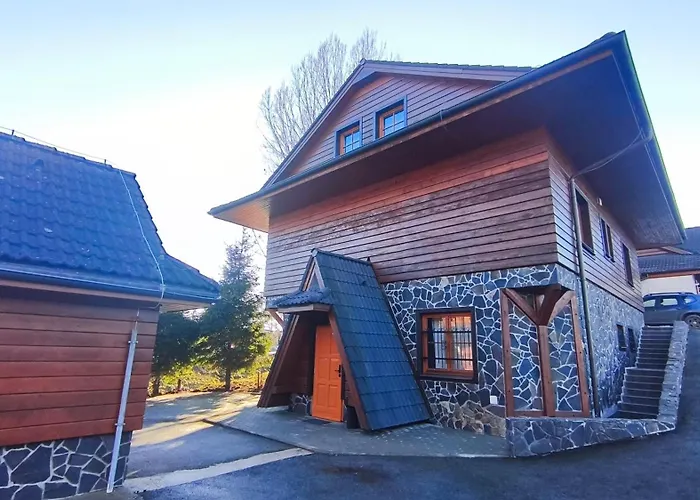 Grizzly House Guest house *